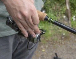 Korum Opportunist Rod 2,40m (2lb) -Karper Tackle Verkoop 19a5d2aa65e573b3