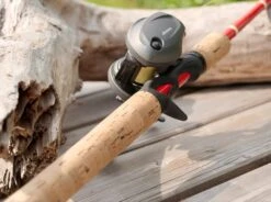 Patriot Pikehound Hyrräkelavapa 239cm <120g -Karper Tackle Verkoop 452de70fcba54981